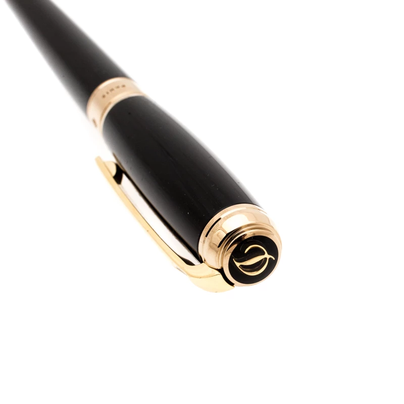 S.T. Dupont D Line Black Lacquer Gold Plated Fountain Pen For Men - Image 4