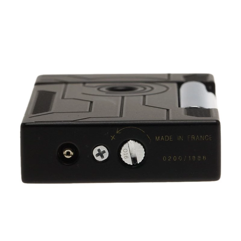 S.T. Dupont Black Lacquer Stainless Steel Classic Lighter For Men - Image 4