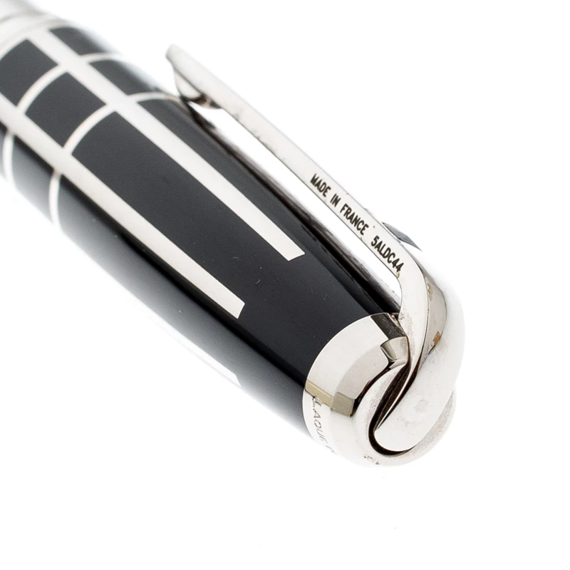 S.T. Dupont Defi Black Composite Palladium Finish Fountain Pen For Men - Image 4