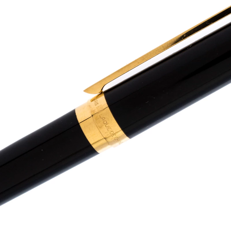 S.T. Dupont Black Lacquer Gold Plated Rollerball Pen For Men - Image 3
