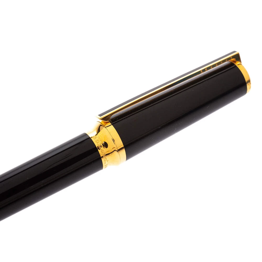 S.T. Dupont Montparnasse Black Lacquer Gold Plated Fountain Pen For Men - Image 3