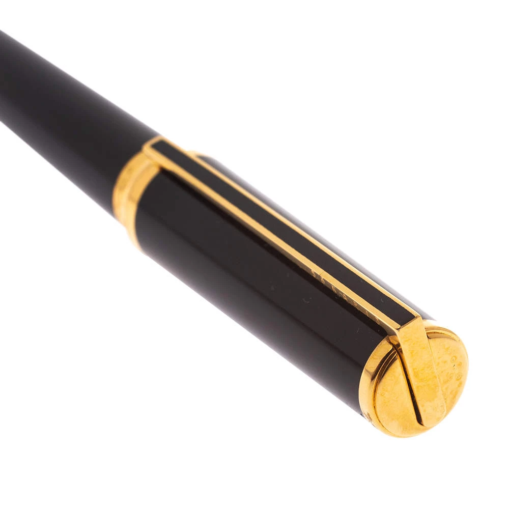 S.T. Dupont Montparnasse Black Lacquer Gold Plated Fountain Pen For Men - Image 4
