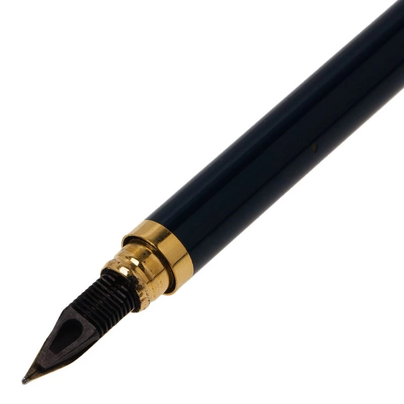 S.T. Dupont Black Lacquer Montparnasse Fountain Pen For Men - Image 2